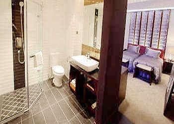 Latin Hotel - Guiyang Guiyang  Luaran gambar